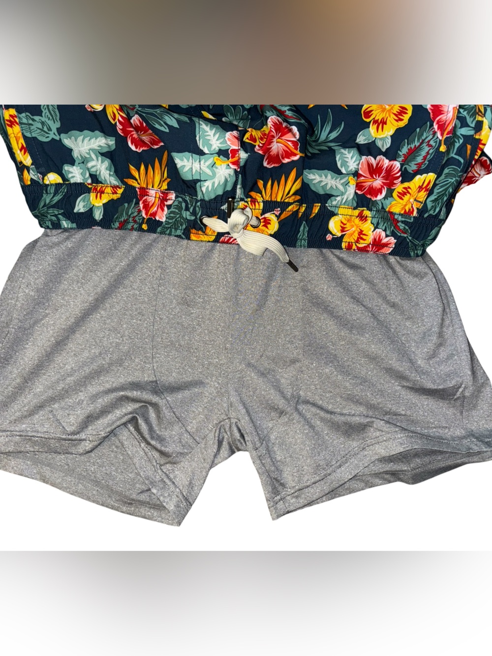 Fair Harbor Men’s Swim Trunks 7” - Medium - Lined - Picture 6 of 7